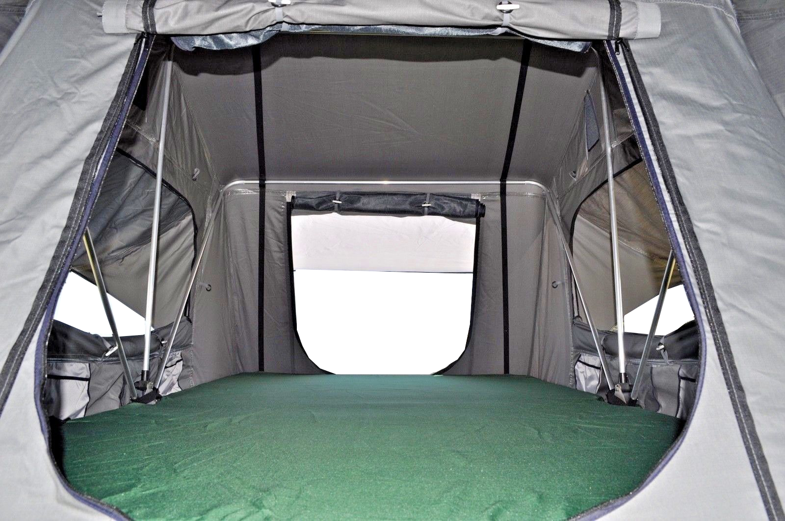 Extended Ventura Deluxe 1.4 Roof Top Tent + Annex (PRE ORDER)
